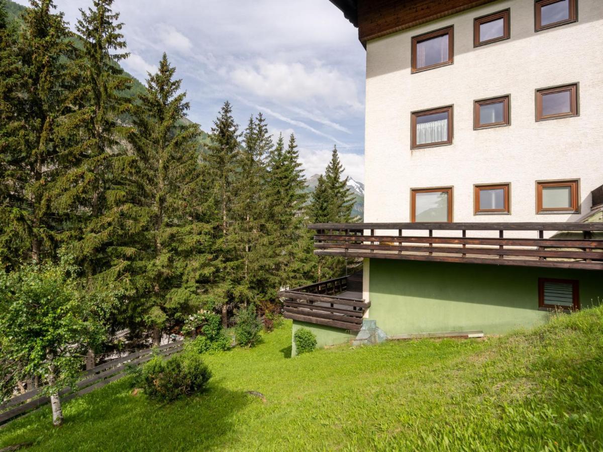 Apartment Glockner-2 By Interhome Heiligenblut Exterior foto